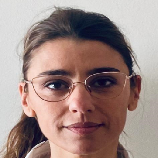 Sra. Nadal Puig, Marta