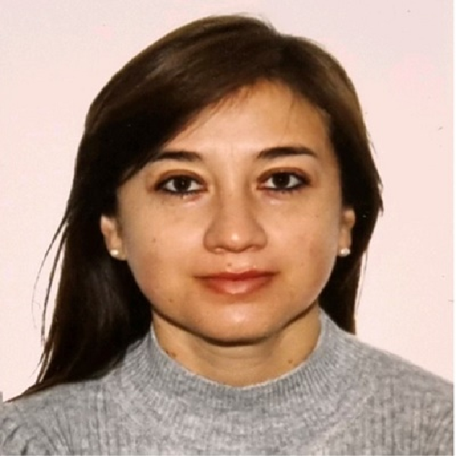 Dra. Flores Escobar, Vanesa Paola