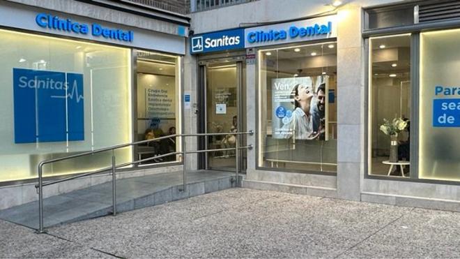 Prácticas garantizadas en las Clínicas Dentales de Sanitas