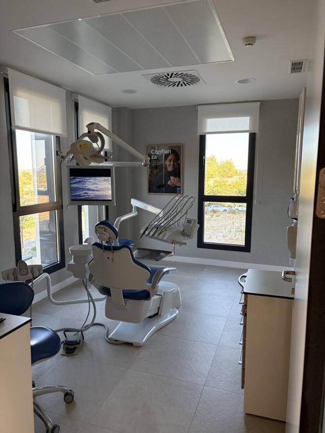 UOC Hospital Valdebebas gabinete