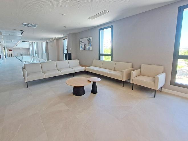 UOC Hospital Valdebebas Sala Espera