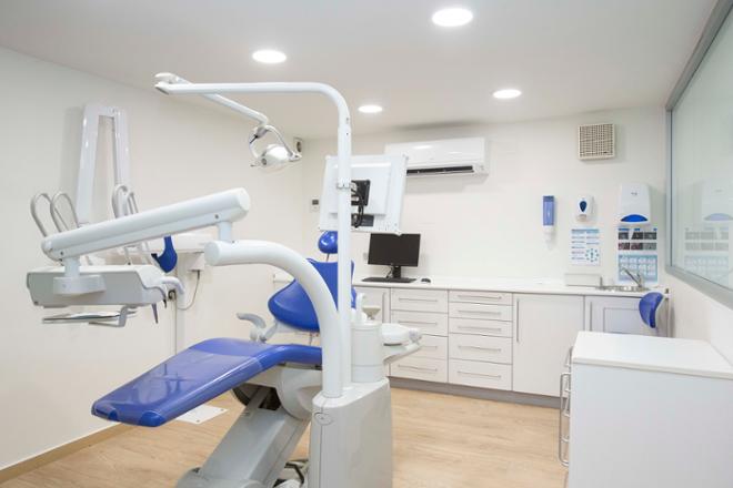 Centro Dental Milenium Santa Coloma