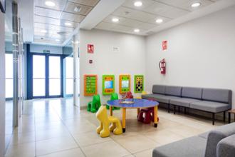 Sala de espera Centro Médico Sanitas Las Rozas