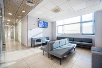  Sala de espera Centro Médico Sanitas Las Rozas