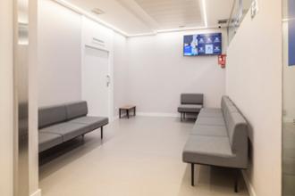  Sala de espera Centro Médico Sanitas Las Rozas