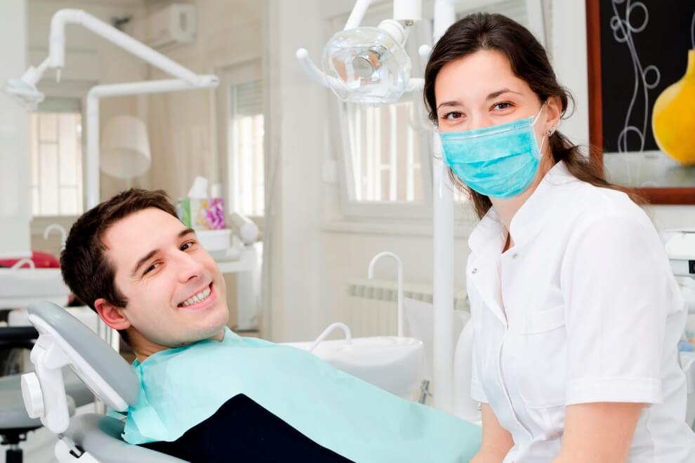 estudios dentista