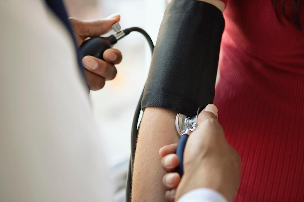 Brazo presión arterial