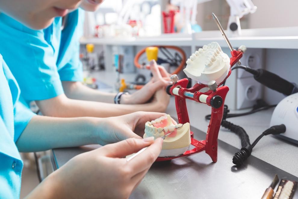 laboratorio dental, laboratorio protésico dental