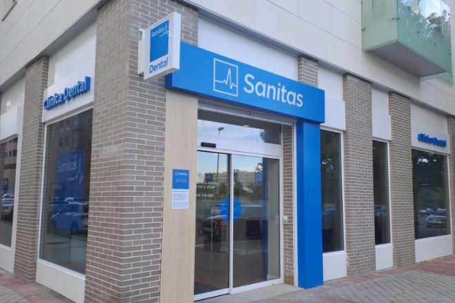 Clínica Dental Sanitas Las Tablas