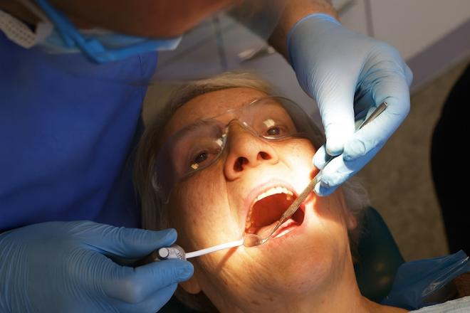 Cuidado dental en adultos mayores