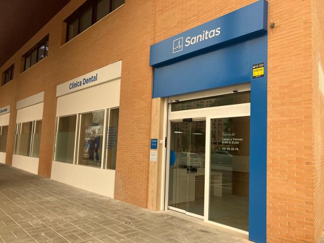 Nueva Clínica Dental Sanitas en Teatinos