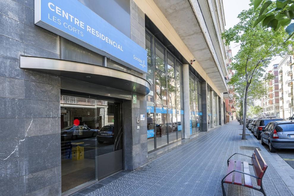 Entrada Residencia de mayores Les Corts