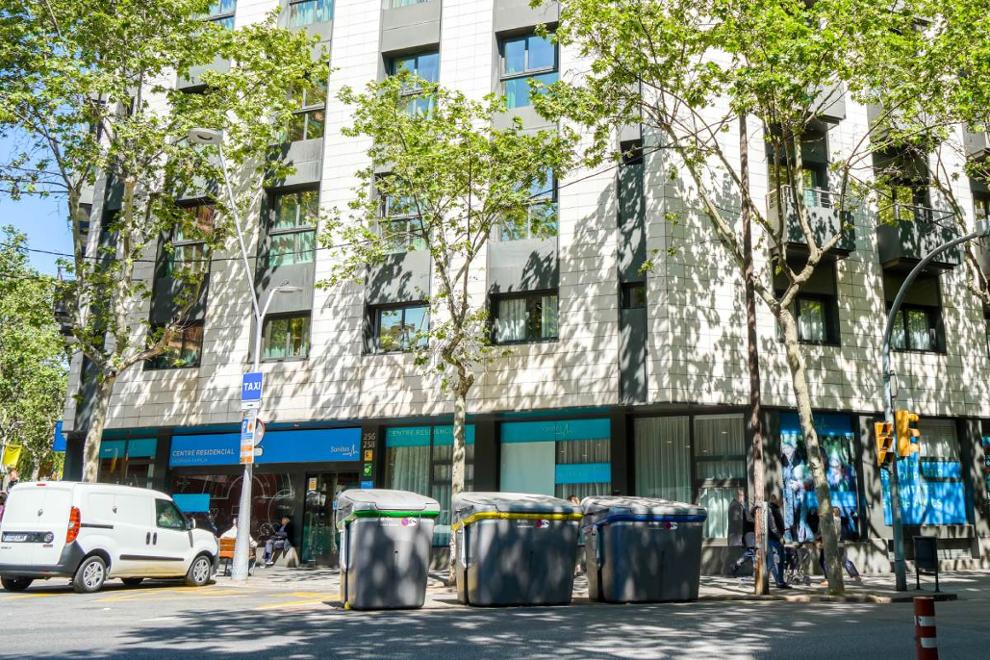 Entrada Residencia y Centro de día Provença