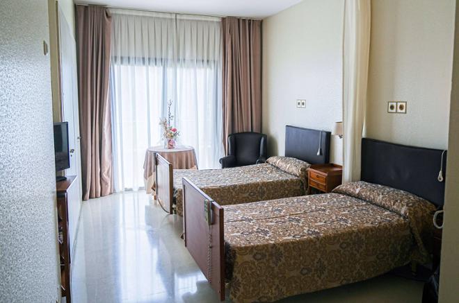 Residencia de mayores y Centro de día Les Corts Habitación Doble