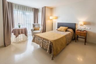 Habitación individual Residencia de mayores A Coruña