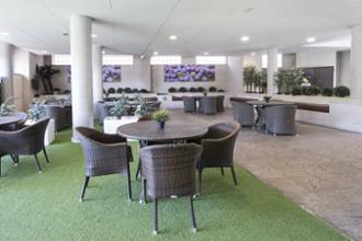 Terraza Residencia de mayores A Coruña