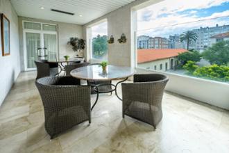 Terraza Residencia de mayores A Coruña