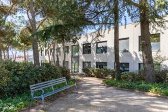 Residencia de mayores Colmenar Viejo jardines