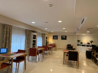Residencia de mayores Consell de Cent sala de actividades
