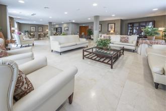 Residencia de mayores El Viso salón.