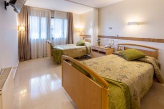 Residencia de mayores Girona habitación doble