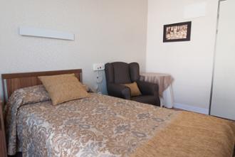 Habitación individual Residencia de mayores Jardines de Sabatini