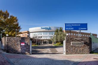 Fachada Residencia de mayores La Florida