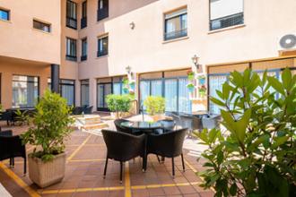 Exterior residencia y centro de día Las Rozas