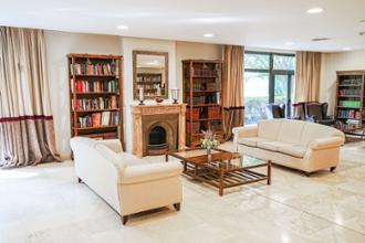 Salón Residencia de mayores y Centro de día Les Corts