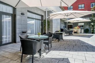 Terraza Residencia de mayores y Centro de día Les Corts