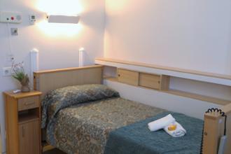 Habitación individual Residencia de mayores Lleida