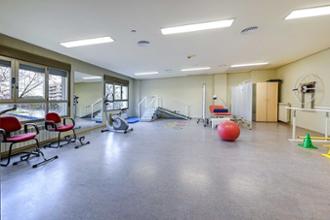 Gimnasio residencia y centro de día Pinar del Rey