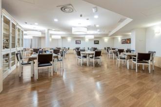 Sanitas Residencia y Centro de día Sagrada Familia comedor