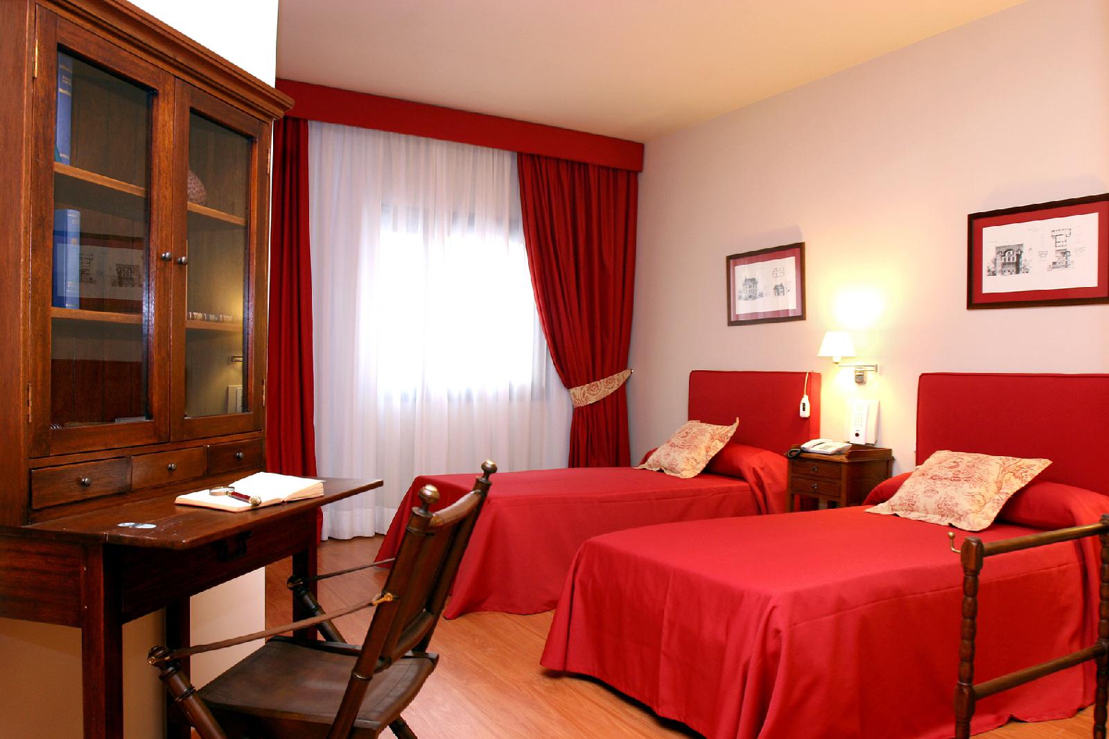 residencia sagrada familia doble