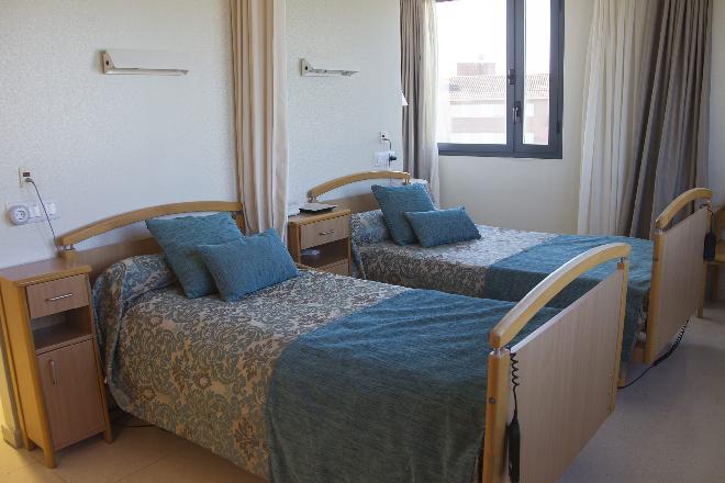 dormitorio residencia mayores ilerda