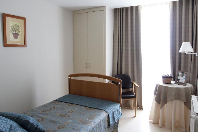 dormitorio residencia mayores mas camarena