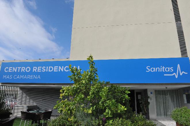 fachada residencia mayores mas camarena