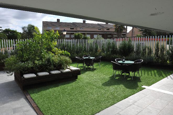 jardin residencia mayores mas camarena