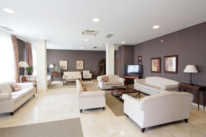 sala residencia mayores a coruna