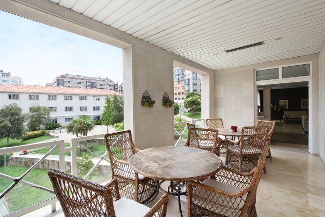 terraza residencia mayores sanitas a coruna