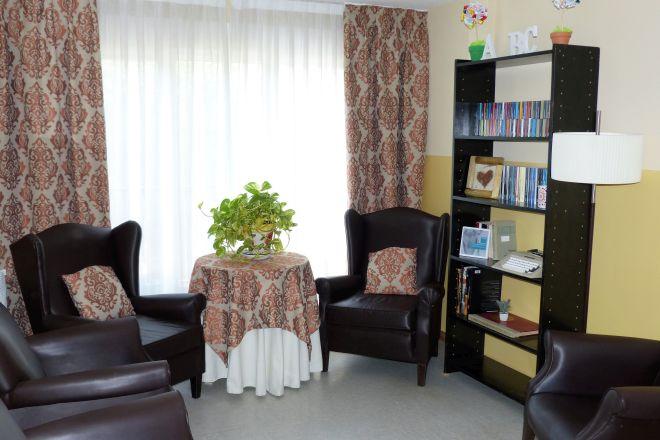 rincón de lectura 2 residencia mayores almenara