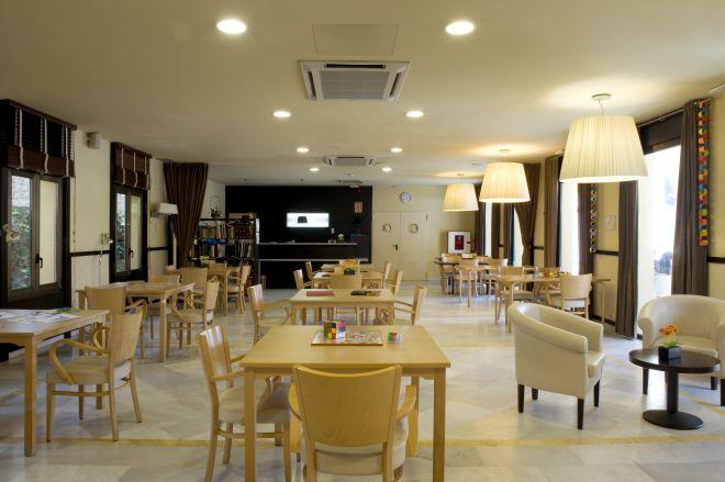 salon residencia mayores altanova
