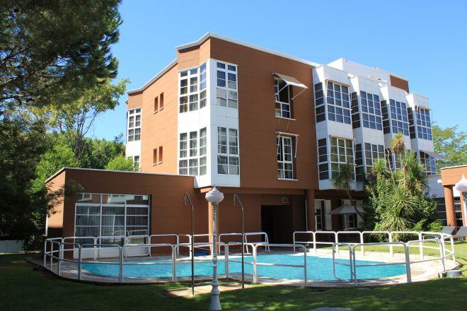 piscina residencia mayores arturo soria