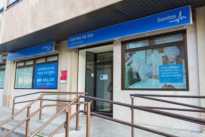 entrada a edificio del centro de día ilustración