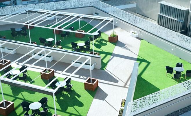 terraza residencia mayores cornella