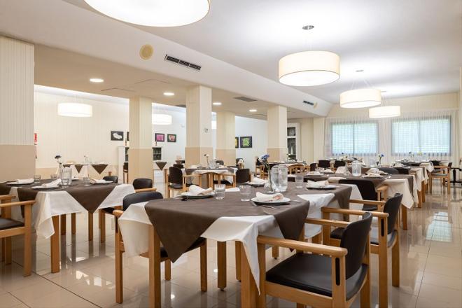 comedor residencia mayores las rozas