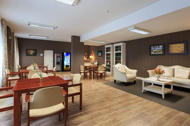 sala residencia mayores luz estella