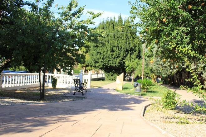 jardin residencia mayores linares