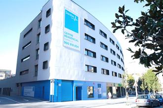 residencia mayores cornella fachada