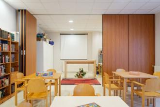 sala de actividades residencia mayores loramendi